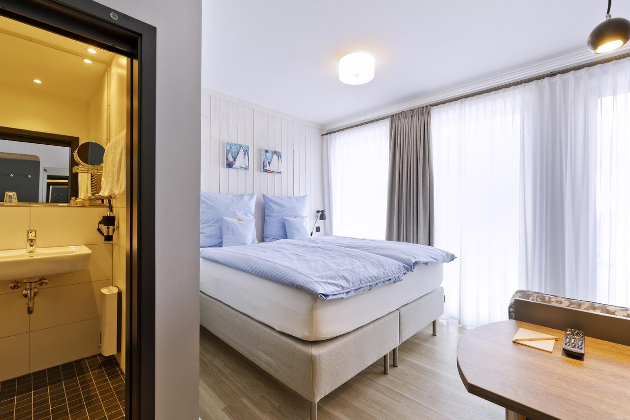 Logierhaus Rheintoreins 里斯 外观 照片