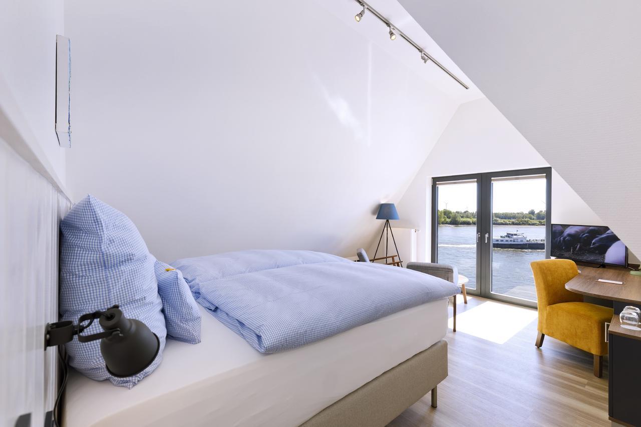 Logierhaus Rheintoreins 里斯 外观 照片